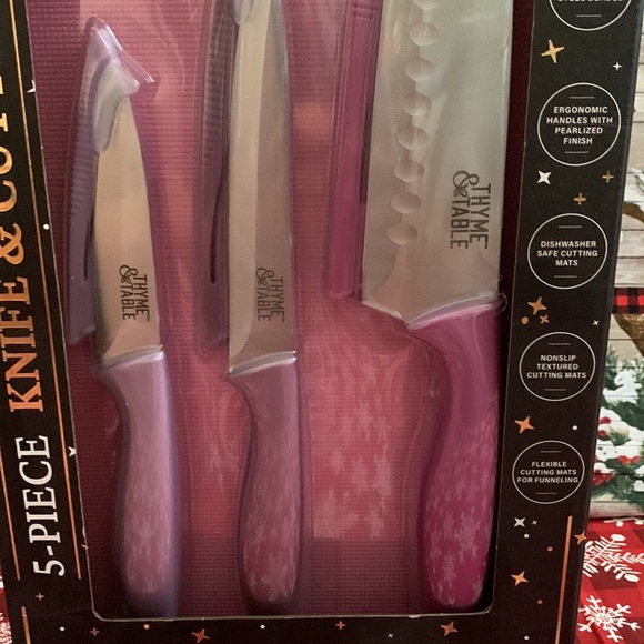 Five piece, knife and cutting mat set. - Picture 2 of 2